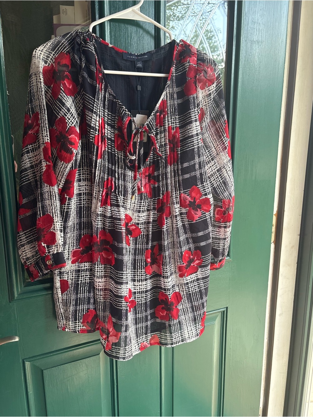 Women's Size Large Tommy Hilfiger Red Black Floral Blouse